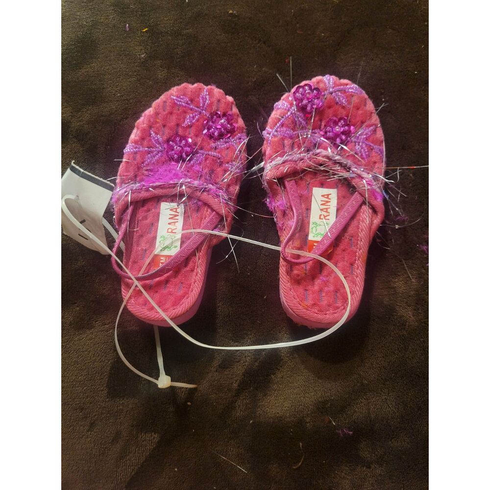 Pink Rana girls slippers size 6